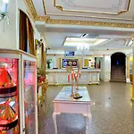 Ipek Hotel 4*