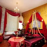 Ipek 4*