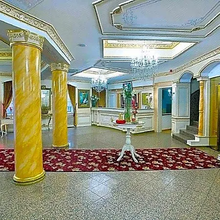 伊佩克帕拉斯酒店 酒店 4*