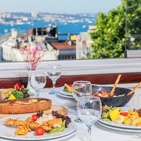 Hotel Ipek 4*