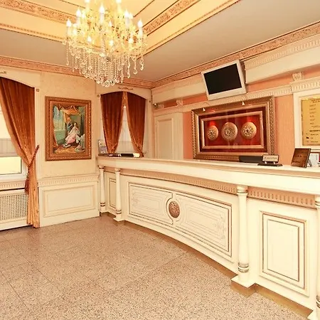 Ipek Hotell 4*