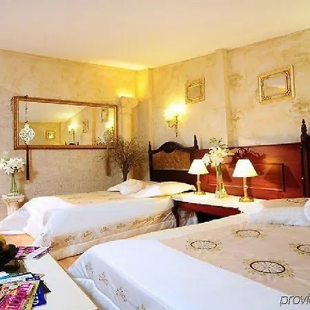 Hotell Ipek 4*